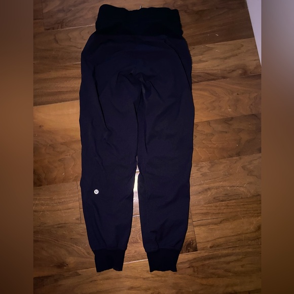 Lulu lemon Dance Studio mid ride joggers full length - Picture 1 of 2